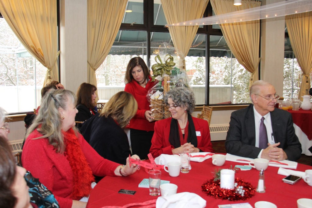 HolidayBreakfastRaffles
